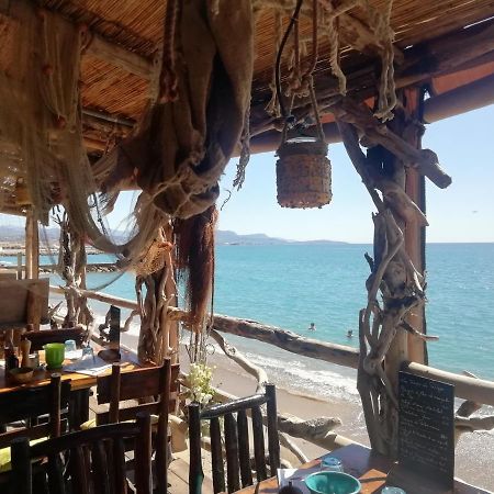 Cote D'Azur Joli Studio 50M Plage, Climatisation , Parking. فينوف لوبيه المظهر الخارجي الصورة