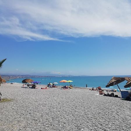 Cote D'Azur Joli Studio 50M Plage, Climatisation , Parking. فينوف لوبيه المظهر الخارجي الصورة