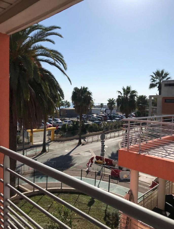 Cote D'Azur Joli Studio 50M Plage, Climatisation , Parking. فينوف لوبيه المظهر الخارجي الصورة